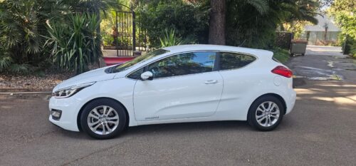 KIA Ceed 1.6 CRDi VGT 110CV Drive | Compacto Diésel de Ocasión en Madrid
