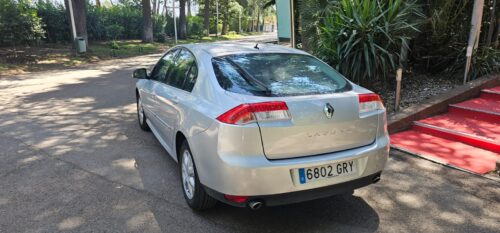 Renault Laguna Expression TomTom dCi 150CV eco2 | Berlina Diésel de Ocasión en Madrid